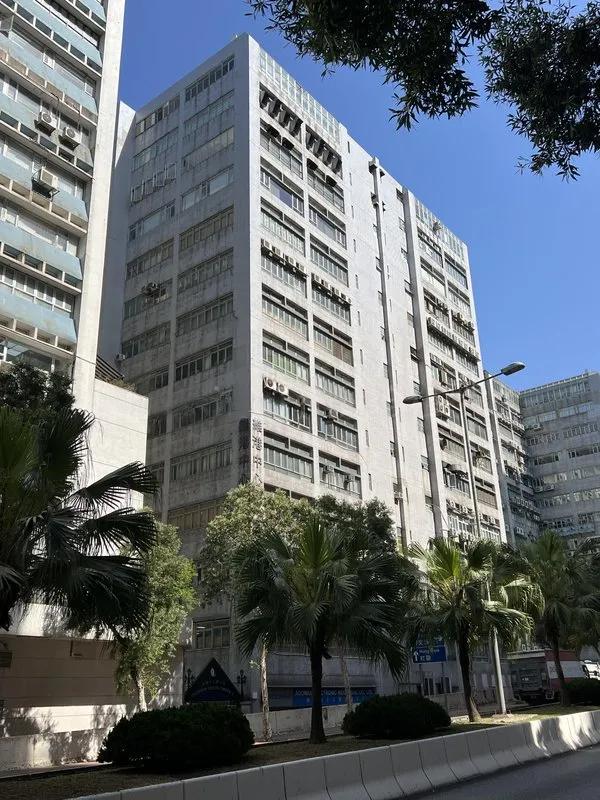 Harbour Centre Tower 1