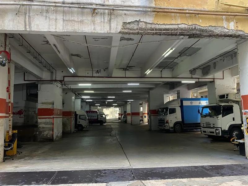 華基工業大廈一座