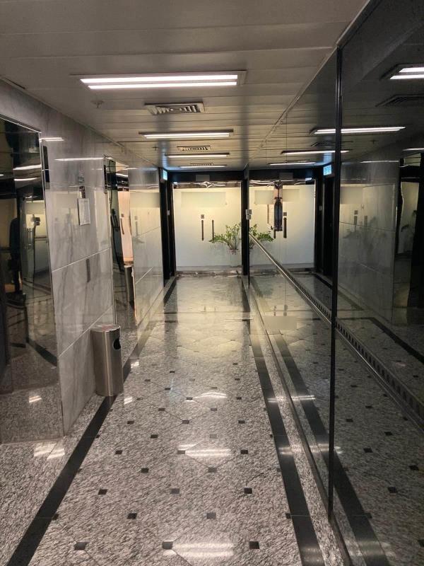 Chinachem Hollywood Centre  華懋荷里活中心