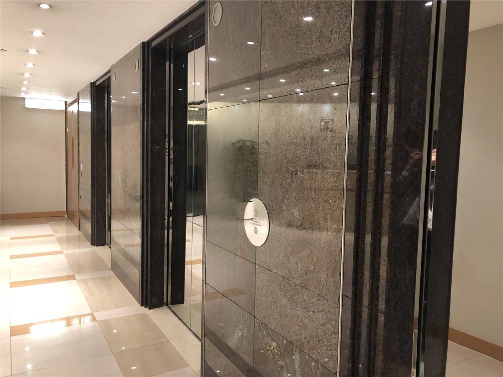 New World Tower II  新世界大廈二座