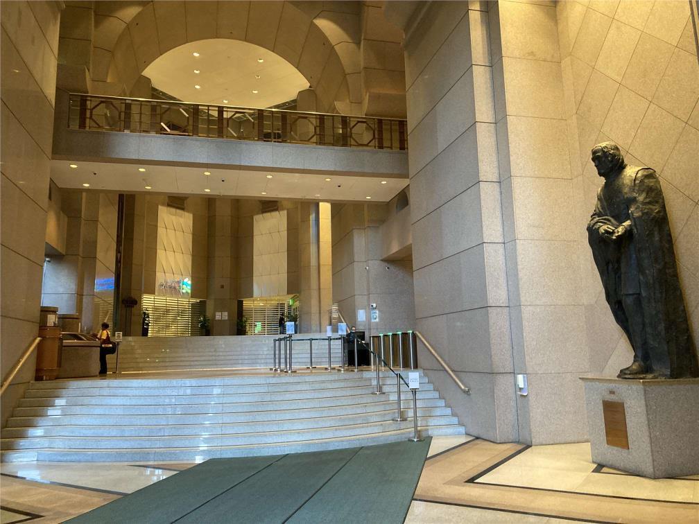 Standard Chartered Bank Building  渣打銀行大廈