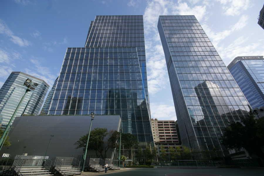 Landmark East Tower 1-AXA Tower