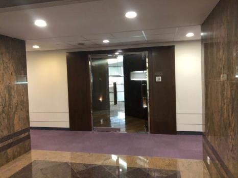 會展廣場辦公大樓