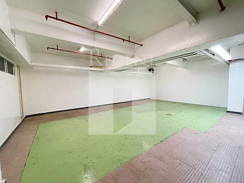 MILLION FORTUNE INDUSTRIAL CENTRE (萬達來工業中心)