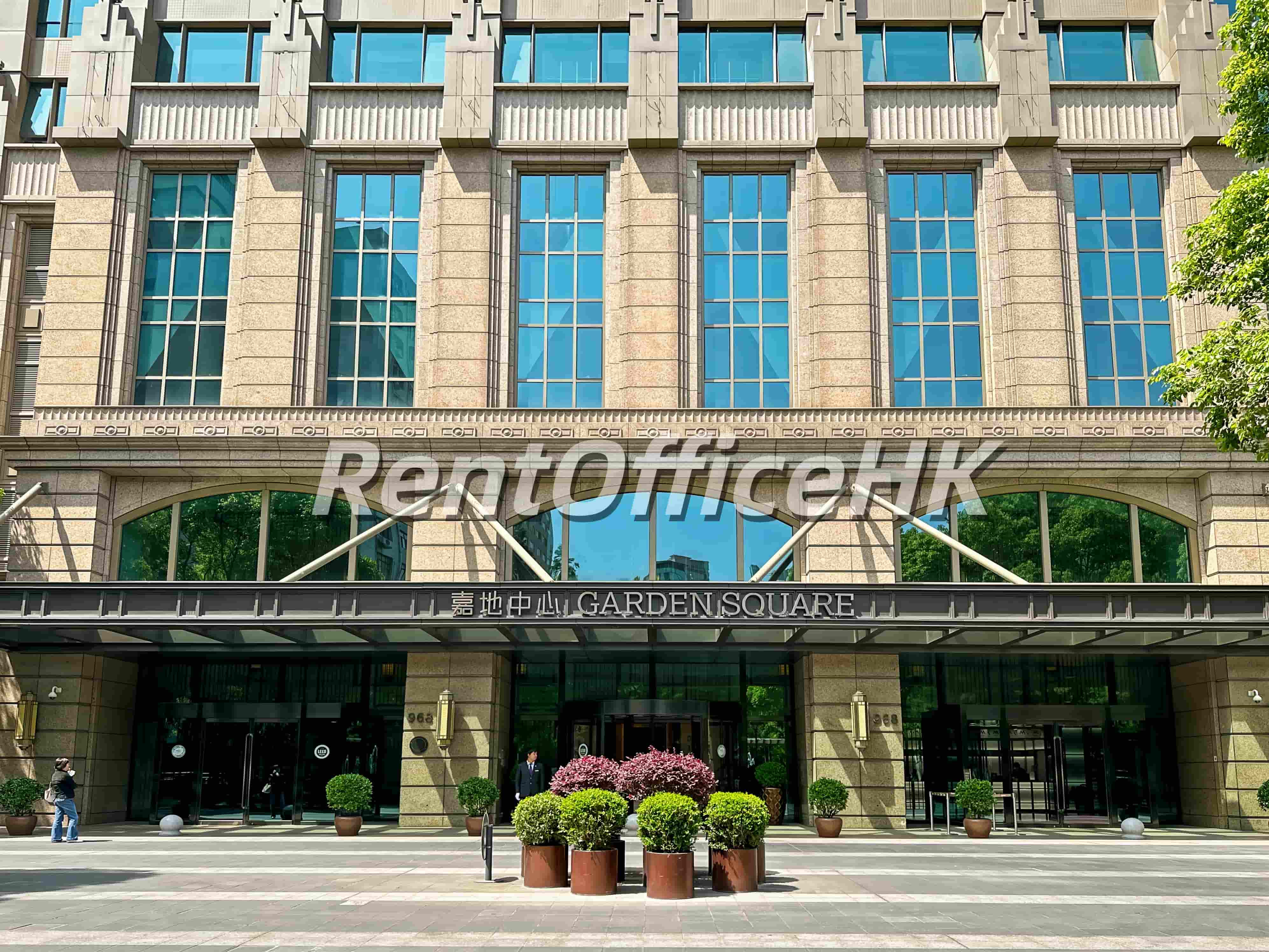 嘉地中心-上海務式辦公室