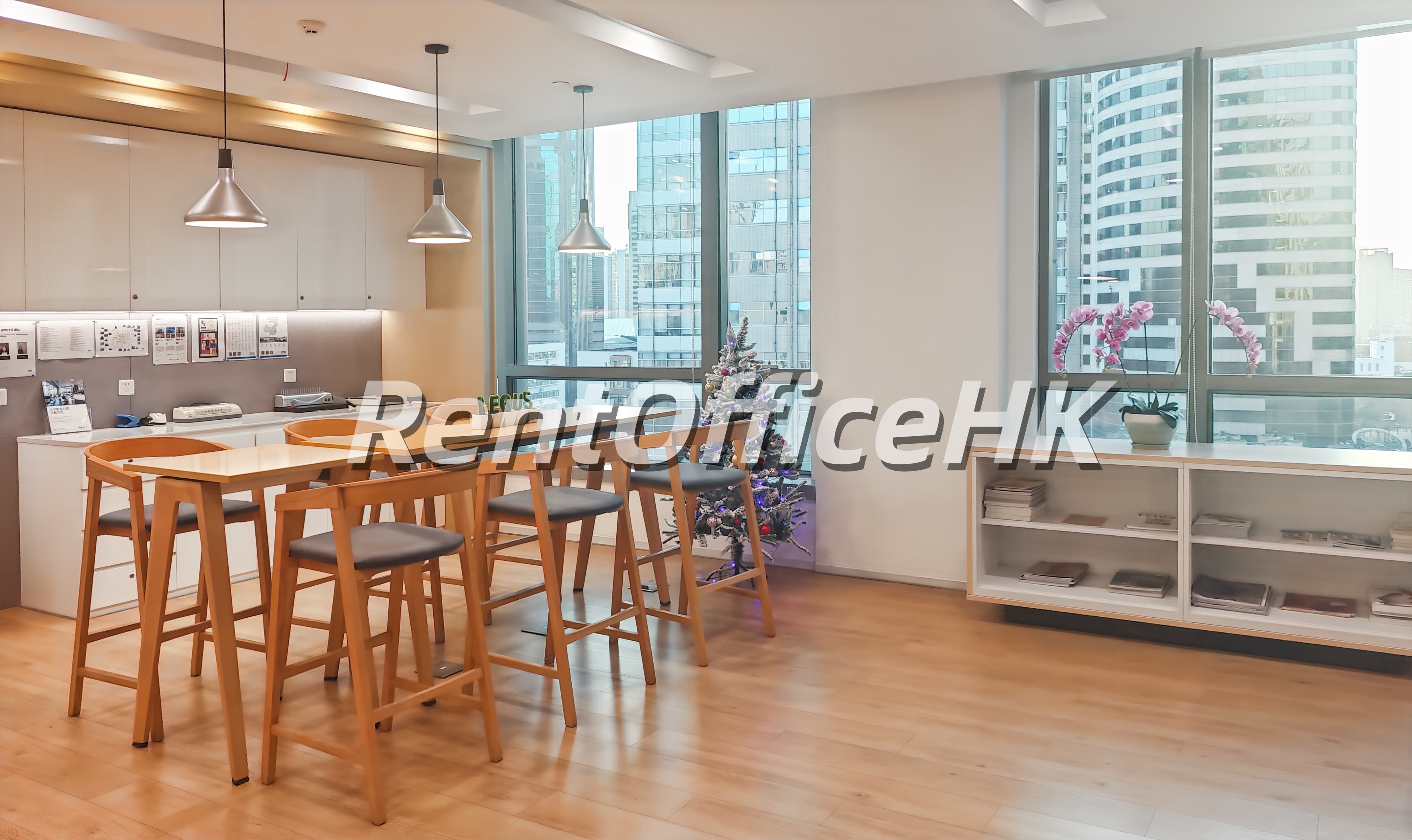 嘉地中心-上海務式辦公室