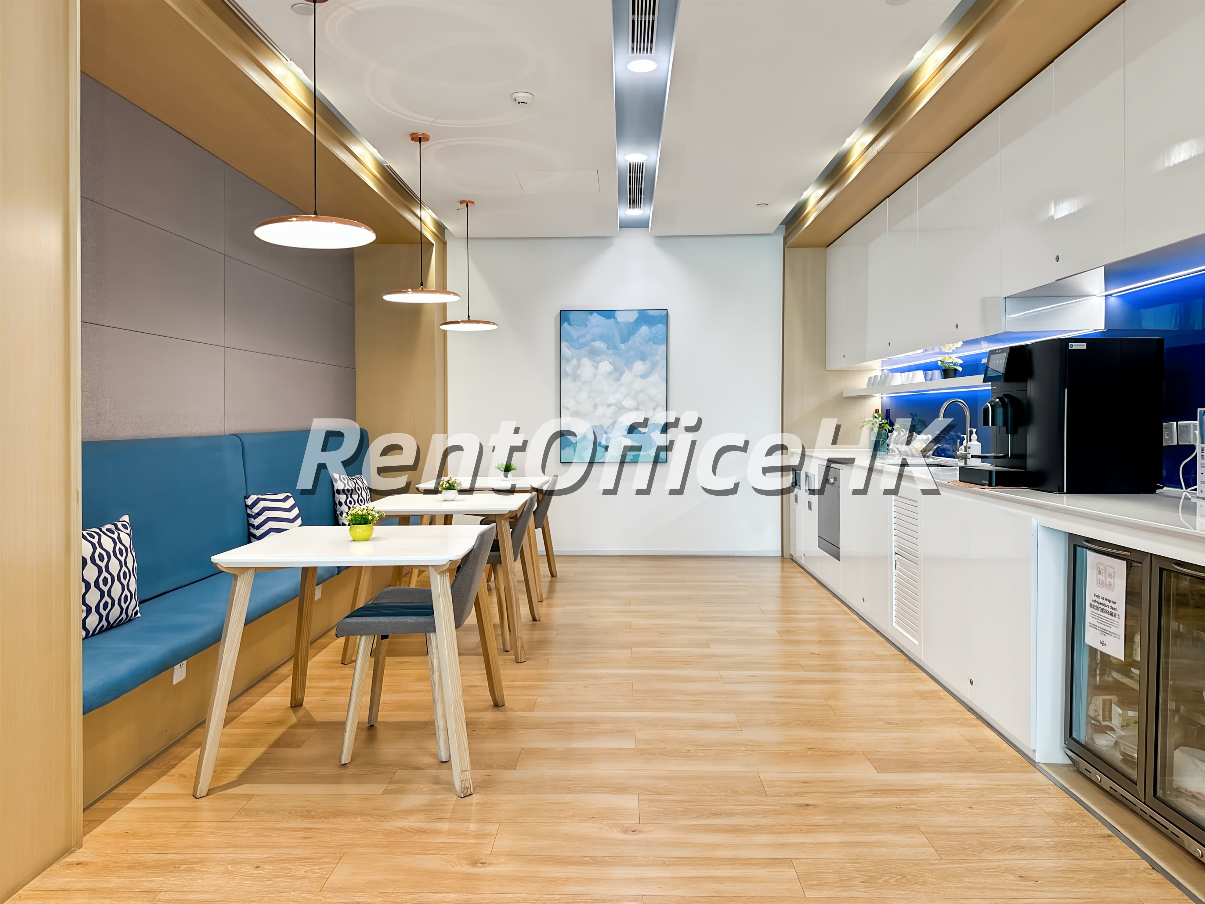 嘉地中心-上海務式辦公室