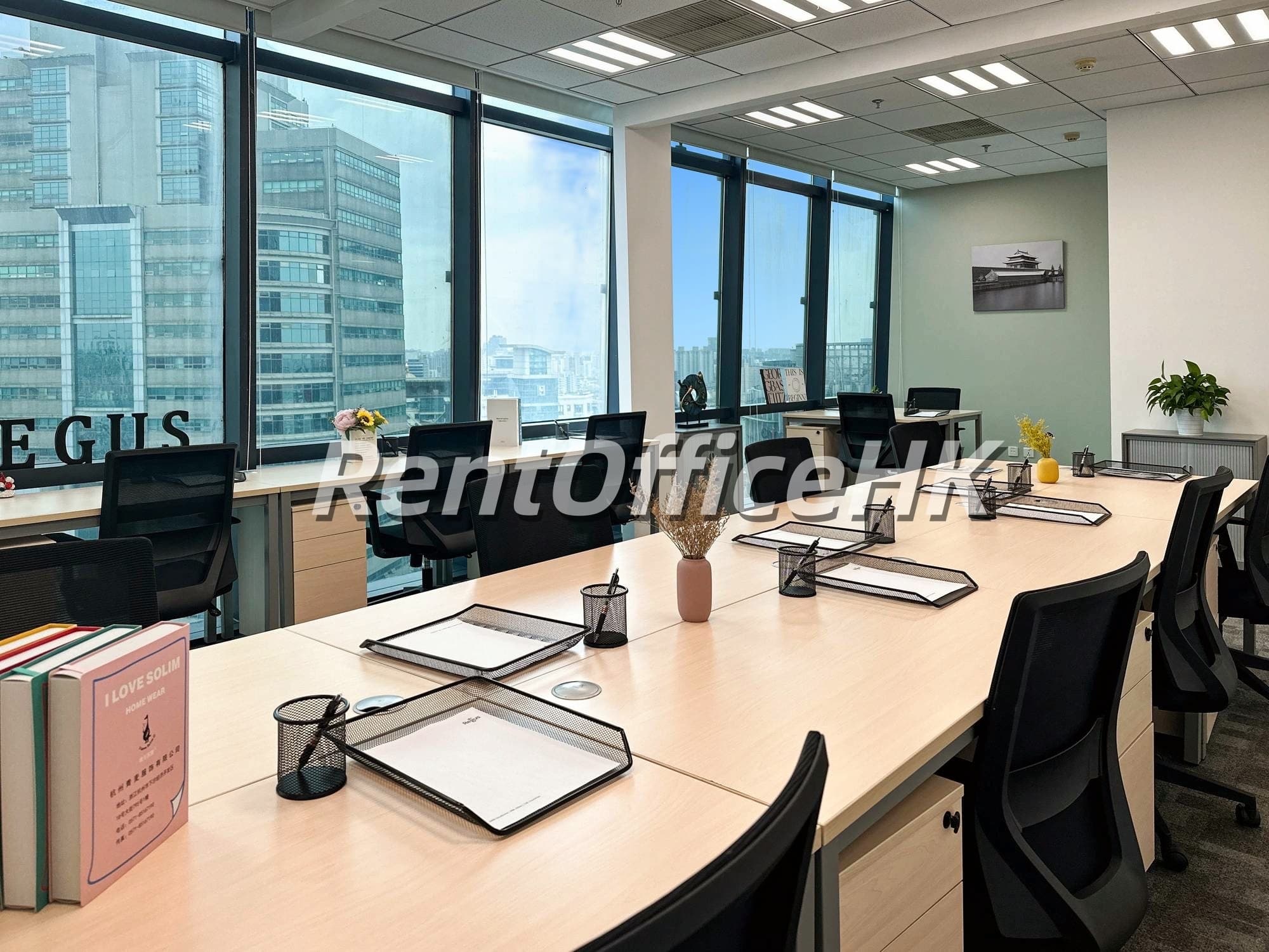 龙之梦大厦-上海務式辦公室