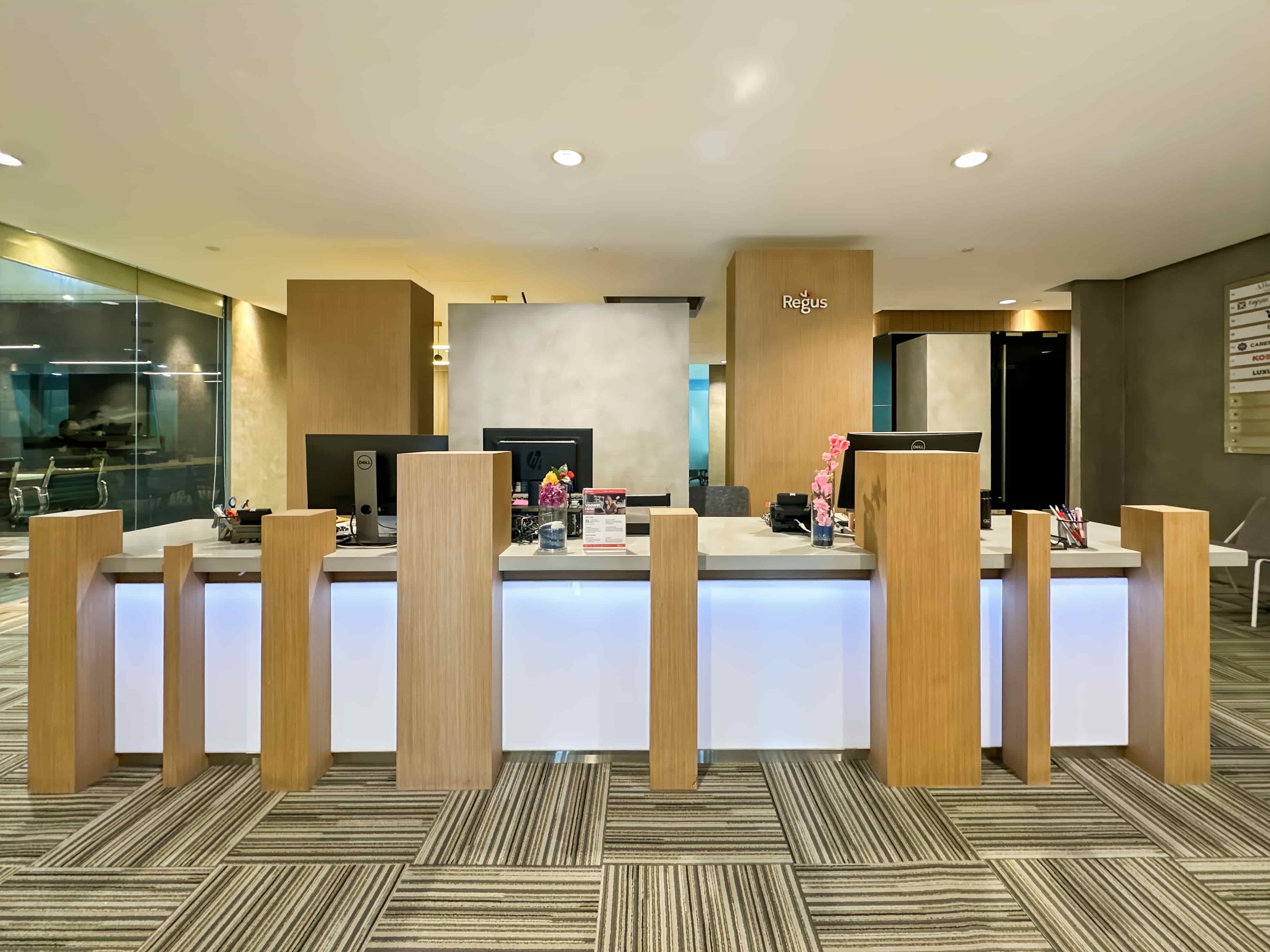 威士马广场-新加坡服务式办公室