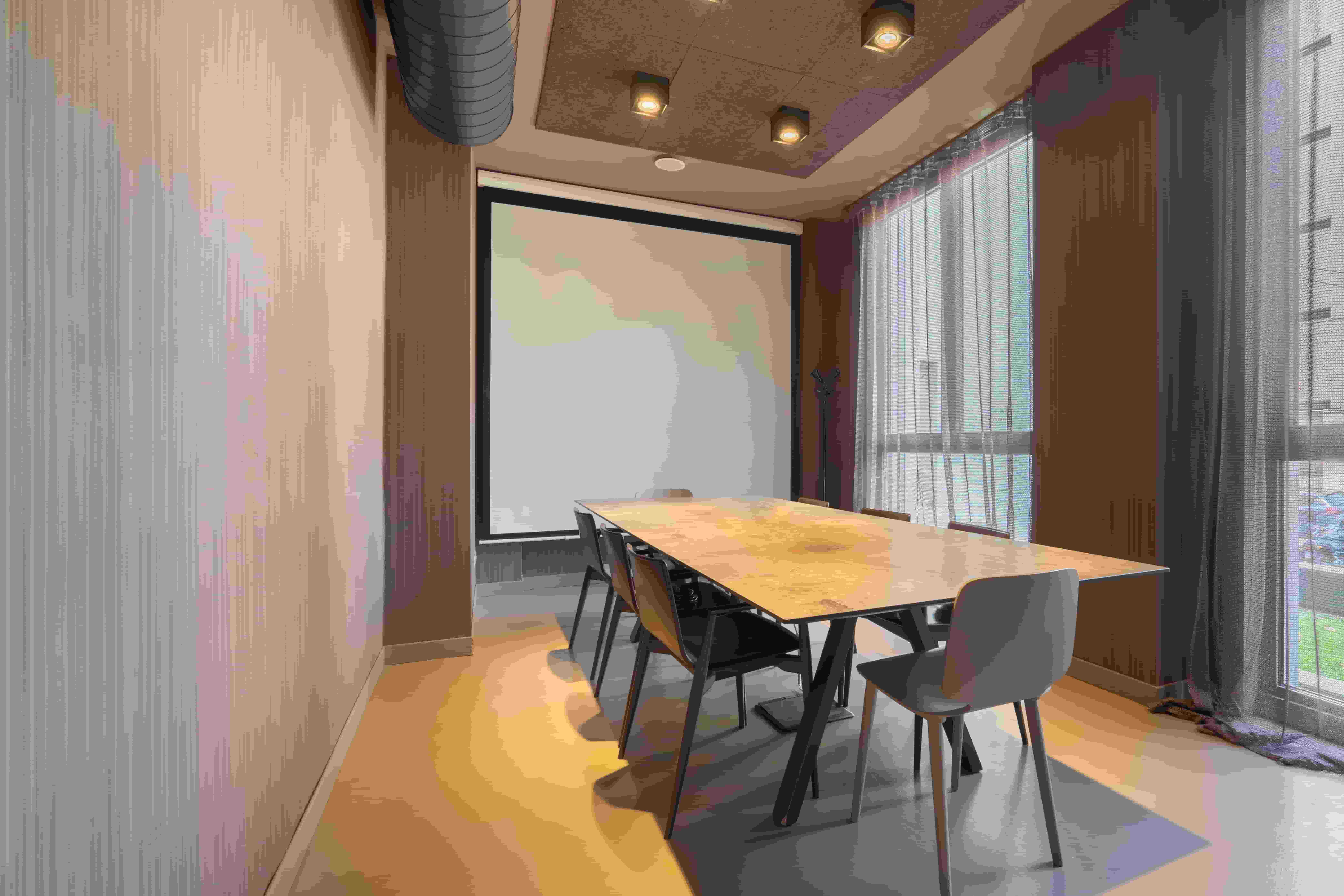 HDS Business Centre Cluster M