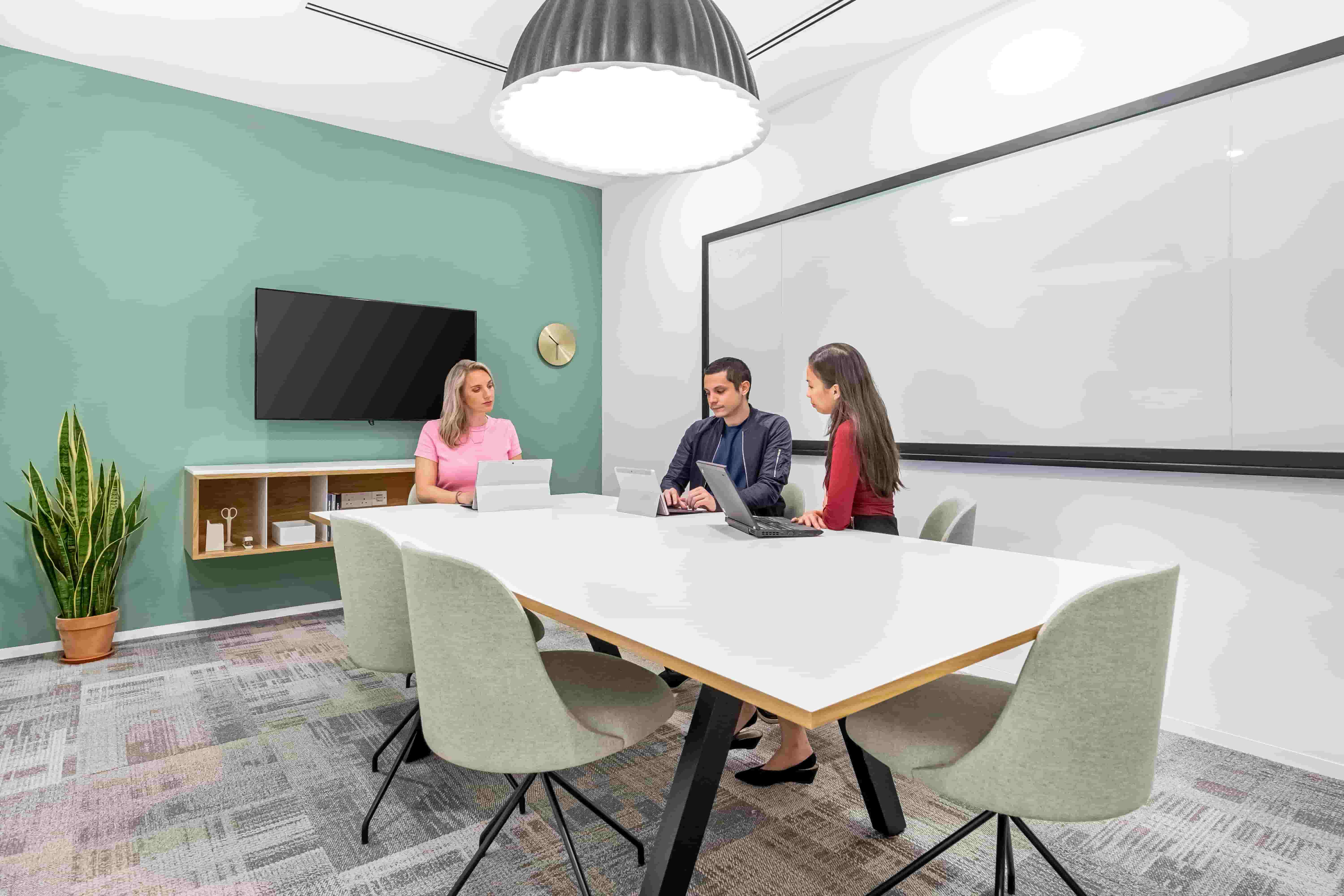 尊貴大廈-馬來西亞務式辦公室