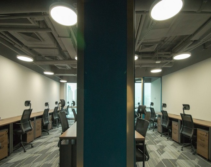 新世紀廣場一座