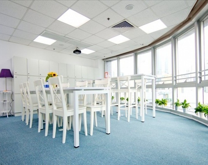 135 Commercial Centre, Bonham Street East