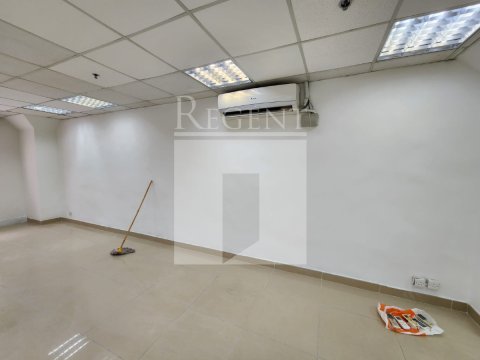 SUN CHEONG INDUSTRIAL BUILDING (新昌工业大厦)-C0573090