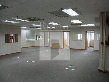 HUNG WAI INDUSTRIAL BUILDING (雄伟工业大厦)-RGP032404