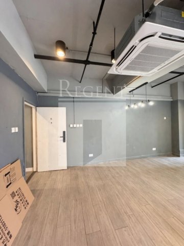 FAVOR INDUSTRIAL CENTRE (飞亚工业中心)