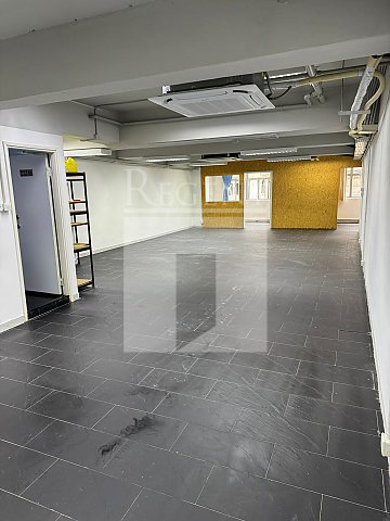 HONG KONG INDUSTRIAL CENTRE BLOCK B (香港工业中心 B座)