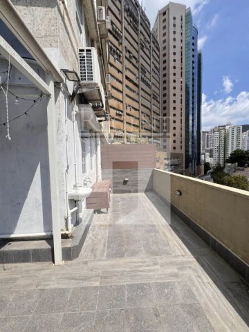 FAVOR INDUSTRIAL CENTRE (飞亚工业中心)-C0667966