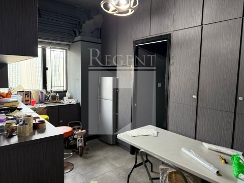 CENTURY INDUSTRIAL BUILDING (世纪城市工业大厦)-C0581965