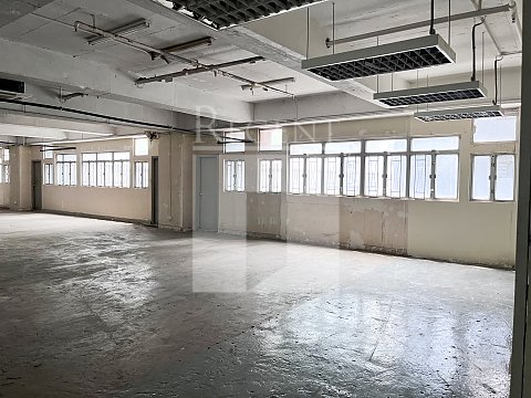 Leahander Centre (利興強中心)-RGP032763