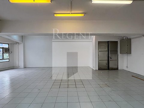 YAU TONG INDUSTRIAL BUILDING BLOCK 03 (油塘工业大厦 第03座)-RGP032524