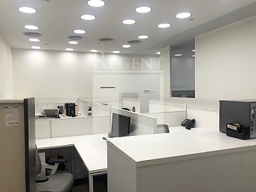 Paramount Building (百樂門大廈)