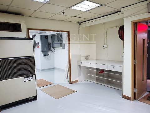 KWUN TONG INDUSTRIAL CENTRE BLOCK 04 (观塘工业中心 第04座)-RGP032215