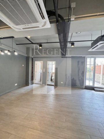 FAVOR INDUSTRIAL CENTRE (飞亚工业中心)-C0667966