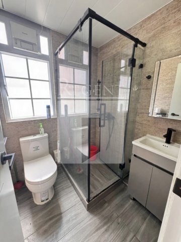 FAVOR INDUSTRIAL CENTRE (飞亚工业中心)-C0667966