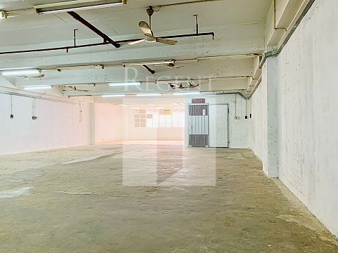 TUNG CHUN INDUSTRIAL BUILDING BLOCK A (同珍工業大廈 A座)