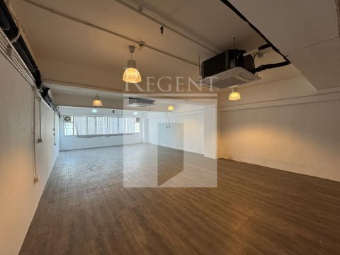 WANG KWONG INDUSTRIAL BUILDING (宏光工业大厦)