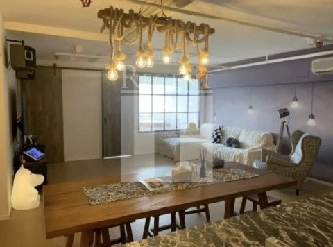 PROFICIENT INDUSTRIAL CENTRE (鸿力工业中心)