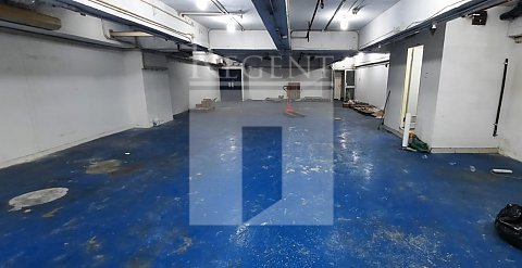 Kam Hon Industrial Building (金漢工業大廈)-RGP032214