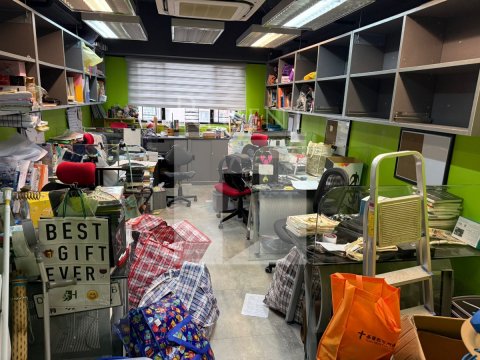 CENTURY INDUSTRIAL BUILDING (世纪城市工业大厦)