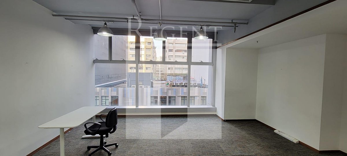 78 HUNG TO ROAD (鴻圖道78號)