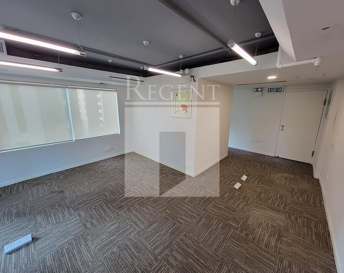 LAN KWAI FONG 1 (兰桂坊1号)-RGP025044