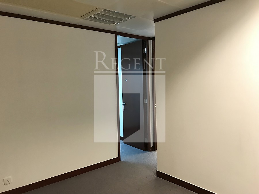 Aia Tower (友邦廣場)-RGP015910