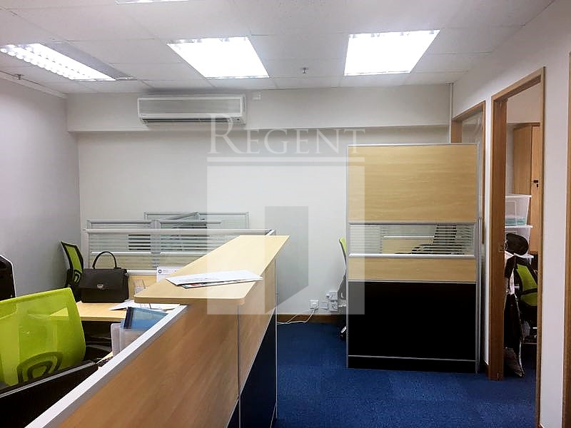 STAR HOUSE (星光行)