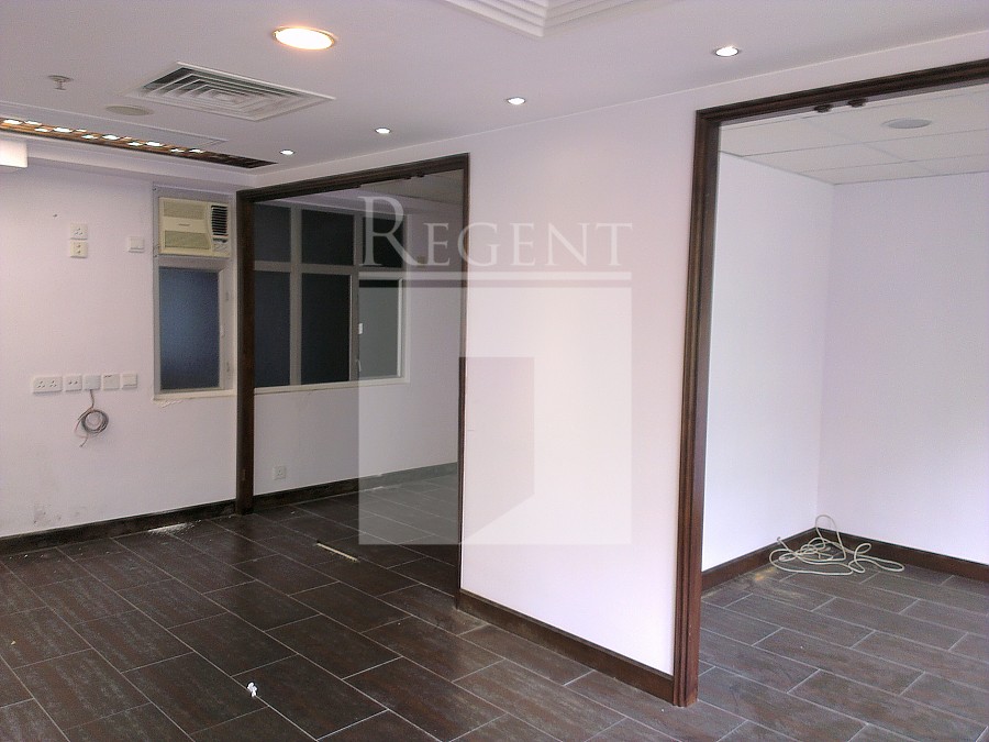 TAI SHING COMMERCIAL (YAUMATI) BUILDING (泰盛商業 油麻地 大樓)