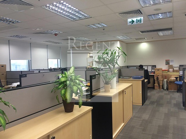 SKYLINE TOWER (宏天廣場)-RGP014850