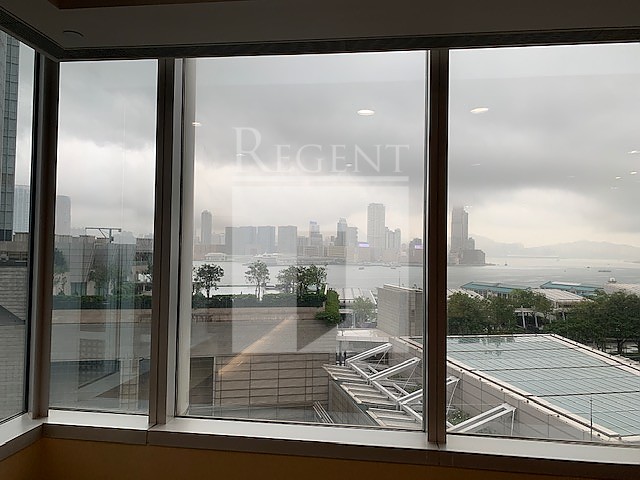 ONE INT'L FINANCE CENTRE (國際金融中心1期)-RGP020682