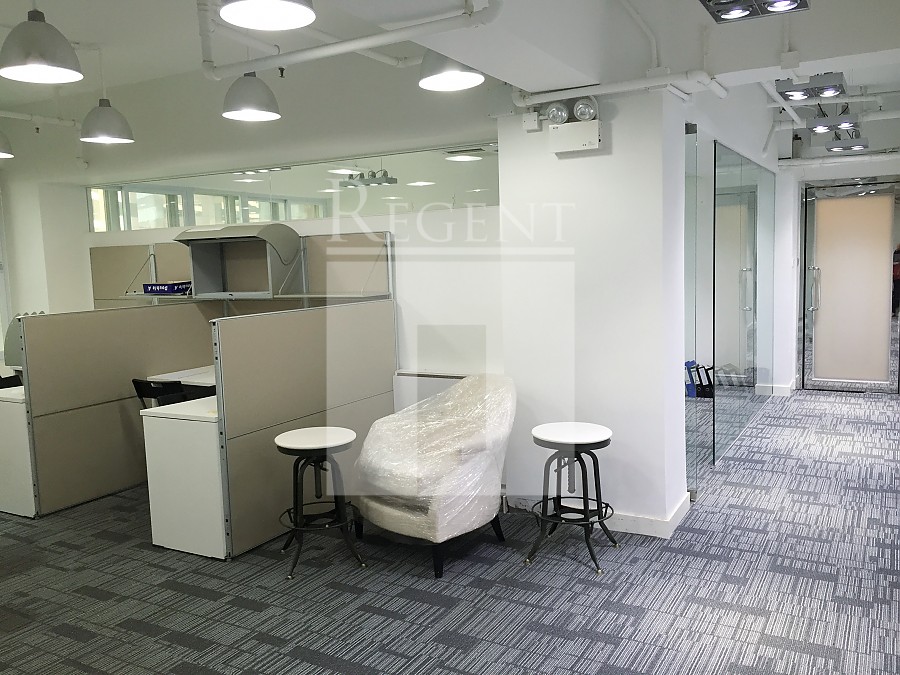 CHUANG'S TOWER (庄士大厦)-C0581967