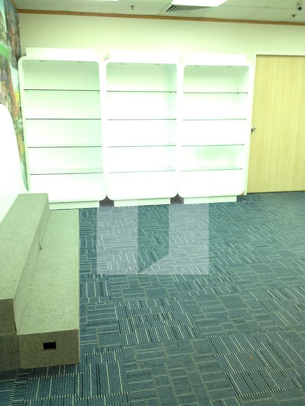 CHEVALIER COMMERCIAL CENTRE (其士商業中心)-RGP032540