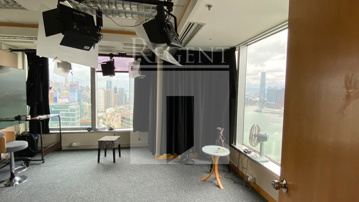 CENTRAL PLAZA (中环广场)-RGP032306