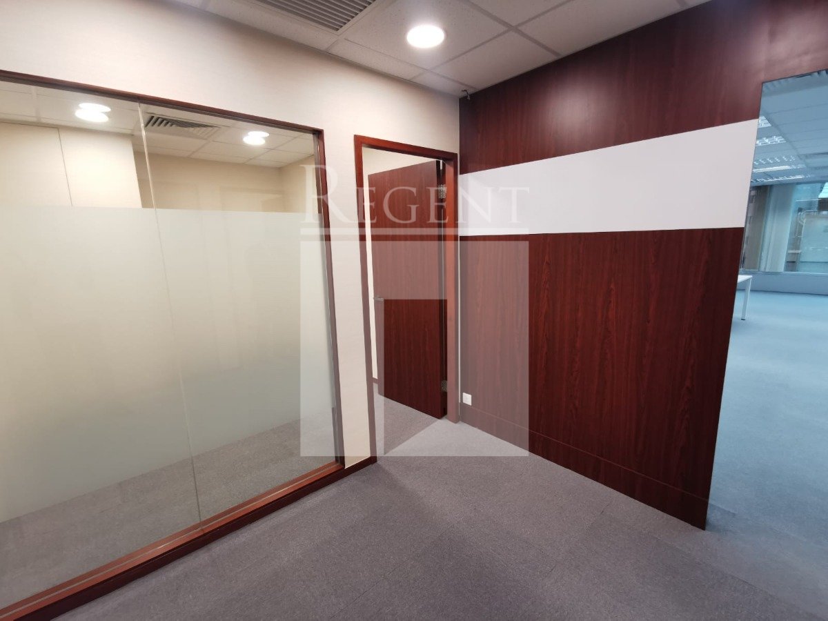 FWD FINANCIAL CENTRE (富衛金融中心)