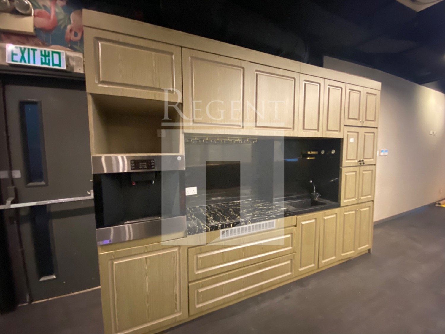 WUI TAT CENTRE (会达中心)-C0610702