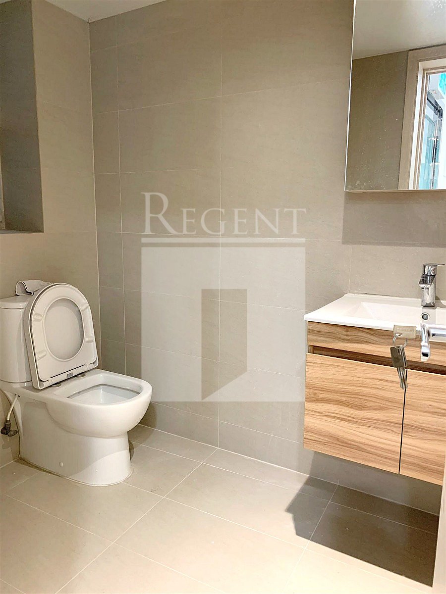 LLOYDS COMMERCIAL CENTRE (莱德商业中心)-RGP021131