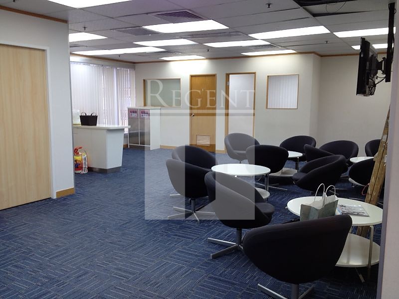 CHEVALIER COMMERCIAL CENTRE (其士商業中心)-RGP032540