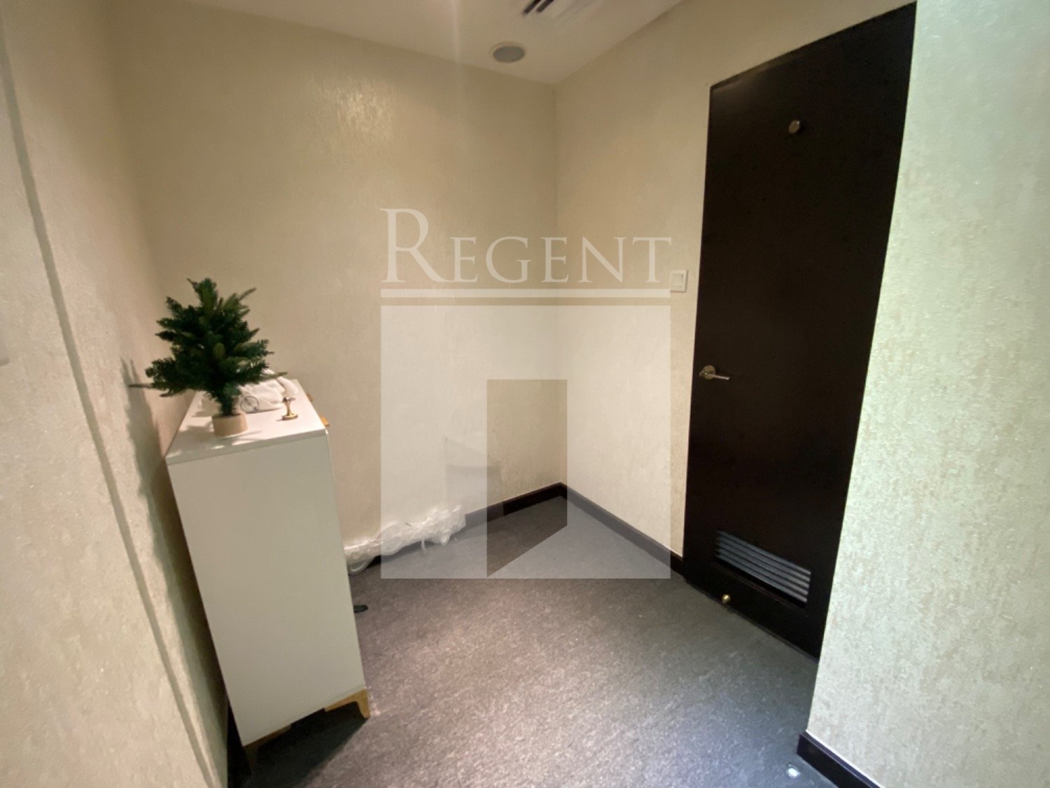 SHUN HEI CAUSEWAY BAY CENTRE (顺禧铜锣湾中心)-C0599339