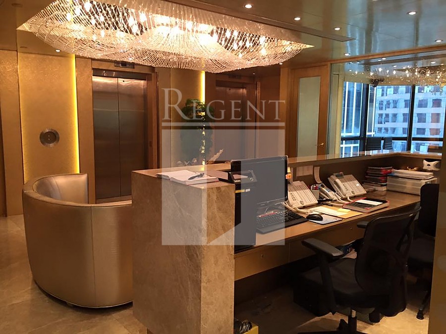 SILVER FORTUNE PLAZA (荊威廣場)